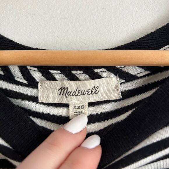 Madewell Ruffle-Sleeve Pullover Crew Neck Top Black/White XXS - Picture 4 of 10